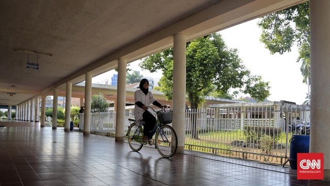 Taufiequrachman Ruki menyatakan jika penyelidik menemukan dua alat bukti maka akan menaikkan status menjadi penyidikan.