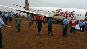 Seluruh Penumpang Batik Air Tergelincir Telah Dievakuasi
