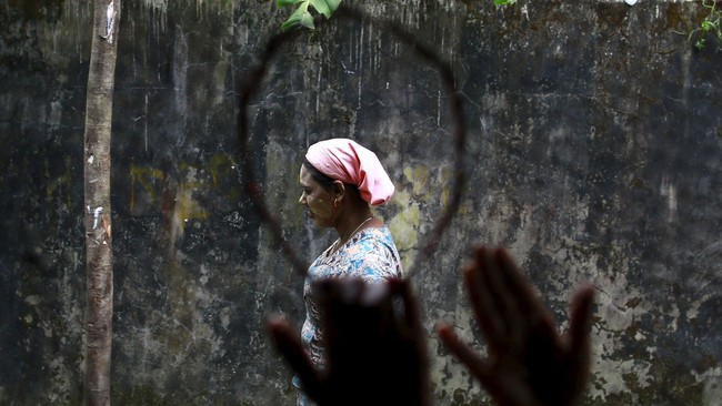 Sedikitnya 70 warga Rohingya tewas terbunuh di negara bagian Rakhine dalam gelombang kekerasan baru terhadap etnis minoritas Muslim Myanmar itu.