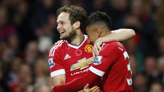 Daley Blind akhirnya berhasil memecahkan kebuntuan Manchester United di hadapan gawang tim tamu, Sunderland, dalam lanjutan laga Liga Inggris, Senin (26/12).