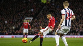 Lingard Gol Perdana, MU Menang 2-0