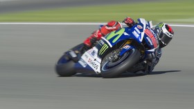 Lorenzo Kalahkan Rossi di Tes Sirkuit Brno