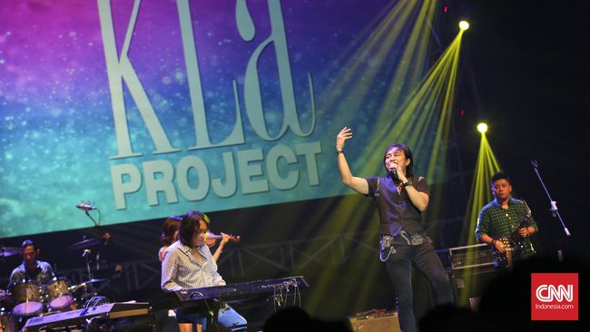 Kla Project Tambah Usia Mp3 By Hanis Saiin On Soundcloud Hear The World S Sounds
