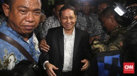 RJ Lino Diperiksa Bareskrim dengan Tangan Kosong