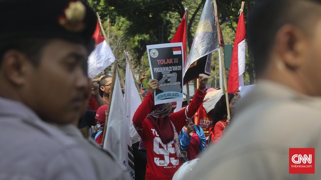 Di sepanjang tahun ini, suara dan ekspresi kelompok marginal dan gerakan prodemokrasi kerap dibungkam. Wajah kebebasan berekspresi terlihat begitu muram.