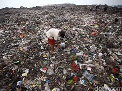 Sejumlah Perusahaan Terapkan WFH, Tonase Sampah di Jakarta Turun