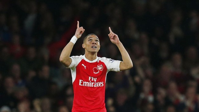 Arsenal mengalami kebuntuan dan Arsene Wenger memutuskan memasukkan Kieran Gibbs. Ternyata perjudian Wenger berhasil.