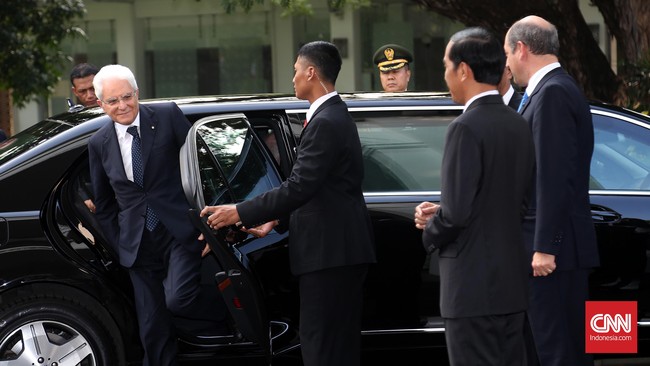 Partai-partai politik di Italia gagal membentuk koalisi pemerintahan. Presiden Sergio Mattarella mengusulkan pemerintahan yang netral dan mencari dukungan.