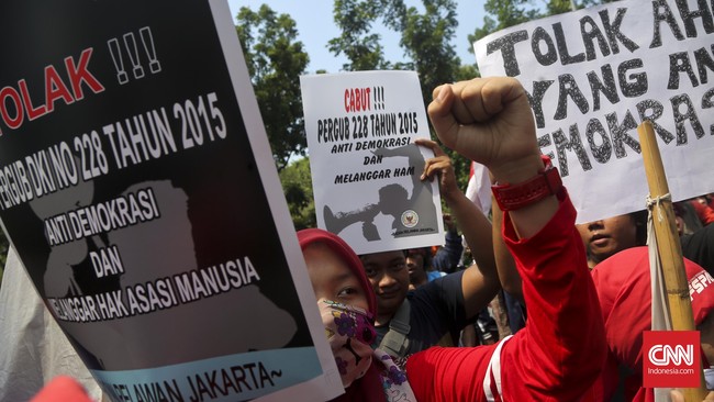 Indeks Demokrasi Indonesia mengalami kenaikan tipis menjadi 72,39 poin, namun aspek kebebasan sipil dan hak-hak politik mengalami penurunan selama 2018.