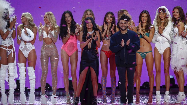 Panggung Para Bidadari Seksi Victoria's Secret di New York