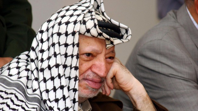 Kepala tim penyelidik kematian Yasser Arafat mengaku sudah mengantungi nama pelaku pembunuhan pemimpin Palestina itu.