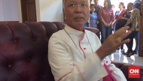 Uskup Agung Semarang Johanes Pujasumarta Tutup Usia