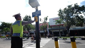 Bongkar JPO Bundaran HI, Anies Siapkan Pelican Crossing