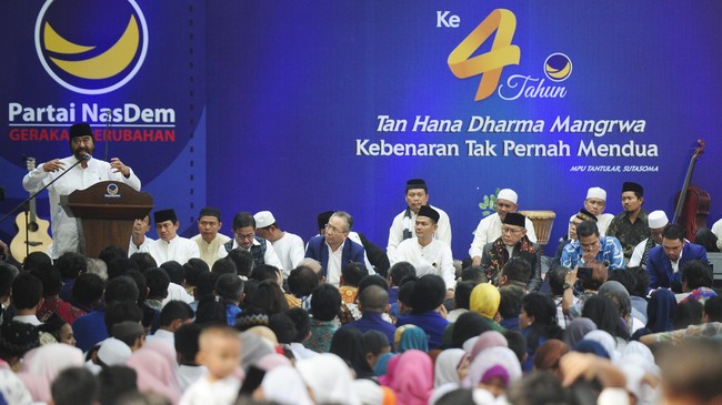 PKS berang lantaran dituding mendukung khilafah terkait penolakan mereka pada Perppu Ormas. Tudingan disampaikan Ketua Fraksi Nasdem Viktor Laiskodat.