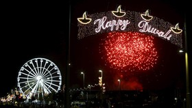 Gegap Gempita Perayaan Diwali di Leicester