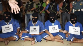 Komando Armada RI Tangkap Perompak Kapal Singapura