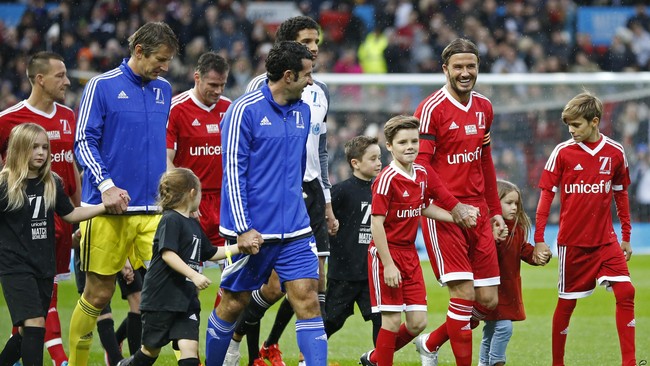Foto-foto Terbaik Laga Amal UNICEF di Old Trafford