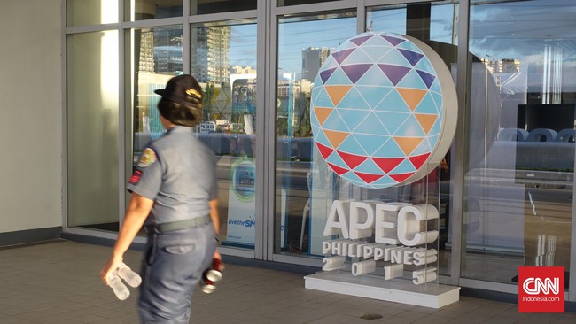 Seluruh negara APEC telah bersepakat menurunkan tarif bea masuk bagi barang yang dianggap ramah lingkungan, namun Pemerintah belum menjalankannya.