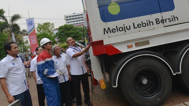 PT Pertamina (Persero) melansir realisasi investasi perseroan di sepanjang 2015 mencapai angka US$3,62 miliar atau berkisar Rp47 triliun.