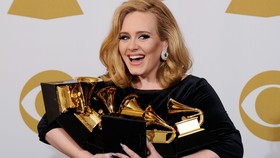 Adele Tidak Lagi Dihantui Mantan Kekasih