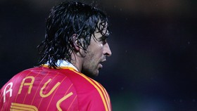 Sebelum Era Tiki Taka, Spanyol Hanya Punya Raul
