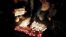 Akademisi AS: Islamofobia Hanya Ada di Media