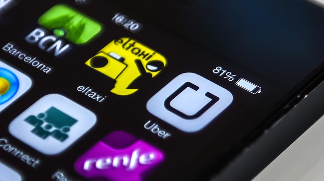 Walau sudah mendapat surat permintaan dari Kemenhub, namun bukan berarti Kemkominfo akan langsung memblokir Uber dan GrabCar.