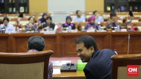 KPK yang 'Mengalah' di Hadapan DPR