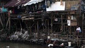 Rusun untuk Warga di Lokasi Pelebaran Ciliwung Selesai 2018