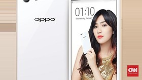 Oppo R7s, Ponsel Android Pertama Warna Rose Gold?