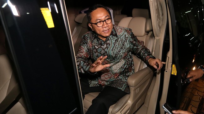 Zulkfili Hasan mengaku tidak mengetahui alasan mengapa partai pendukung pemerintah absen dalam pertemuan dengan Megawati kemarin.