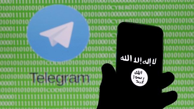 Pemerintah akan mengambil langkah-langkah khususnya selama persidangan terkait WNI yang menyimpan ratusan foto ISIS di ponselnya.