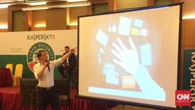Chip Ditanam di Tubuh Bisa Gantikan Kunci dan Kartu Nama