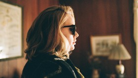 Adele Rekam Kenangan dalam Setiap Musik yang Didengarkan