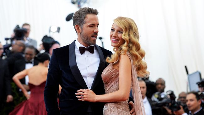 Dikabarkan, Ryan Reynolds, pemeran Deadpool, dan istrinya, Blake Lively, tengah menantikan anak ke-dua mereka.