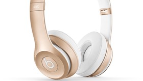 iPhone Anyar Bakal Ditemani Headphone Baru?