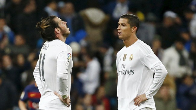 Dua mega bintang Real Madrid, Cristiano Ronaldo dan Gareth Bale, justru harus saling jegal membela timnya masing-masing di semifinal.