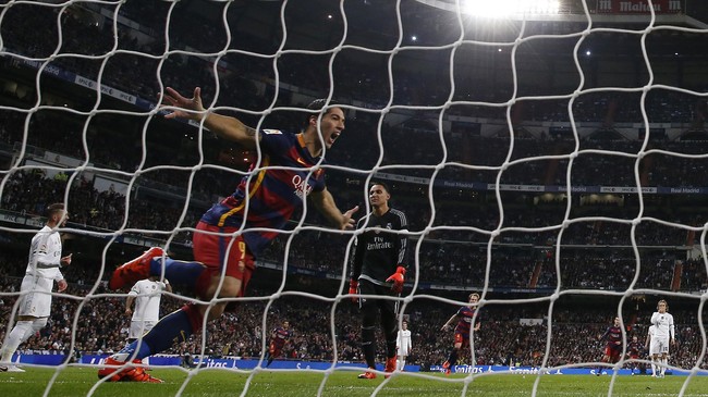 Luka Modric mengakui bahwa Barcelona bermain begitu leluasa dan tanpa tekanan berarti di Santiago Bernabeu.
