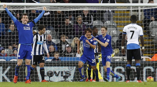 Musim lalu, 21 November 2014, Leicester City merupakan tim juru kunci Liga Inggris. Namun, hal terbalik justru terjadi pada musim ini.