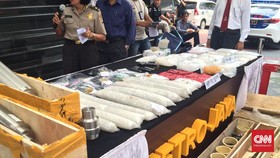 Polda Ungkap Sindikat Sabu dan 1.000 Pil Happy Five