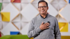 Google Bikin Pin Komunikasi ala Star Trek