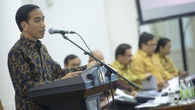 Jokowi Temui 1.000 Turis Jepang