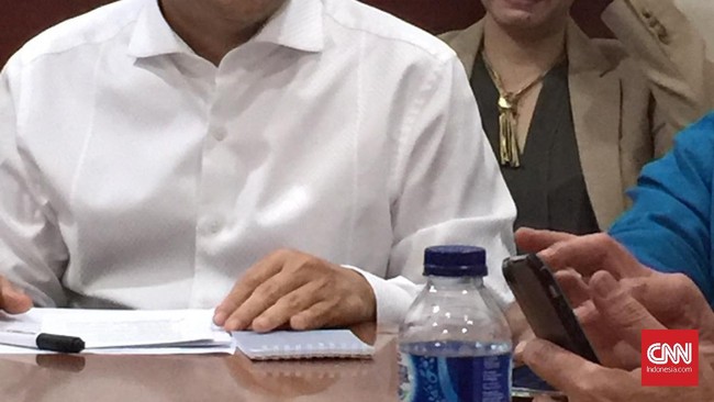 Wakil Ketua MKD yang baru saja dilantik Abdul Kahar Muzaki menegaskan tidak ada langkah "pengamanan" Setya Novanto yang dikeluarkan Fraksi Partai Golkar.