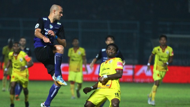 Sriwijaya meraih kemenangan kedua mereka di Piala Bhayangkara setelah menekuk PS TNI dengan skor 2-1.