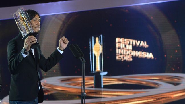 Siti, Film Terbaik Festival Film Indonesia 2015 akhirnya diputar di bioskop.