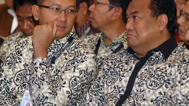 Kadin menilai perusahaan berbasis impor akan merugi karena pelemahan nilai tukar rupiah terhadap dolar AS. Seperti, farmasi dan makanan dan minuman.