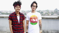 Lirik Lagu Ada Aku Di Sini - Dhyo Haw