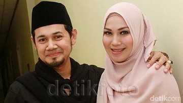 Puput Melati menikah dengan Ustaz Guntur Bumi