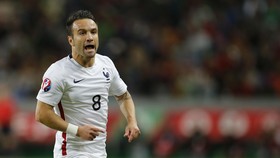 Valbuena Tak Masalah Satu Tim dengan Benzema