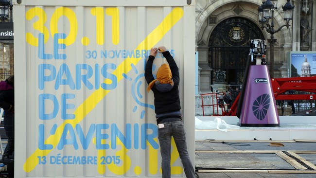 KTT Iklim PBB di Paris pekan ini memunculkan pertanyaan soal sejauh mana komitmen negara-negara dunia untuk mengurangi emisi karbondioksida.
